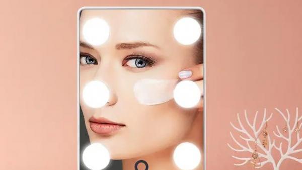 Participate in the 2023 Canton Fair to purchase LED Hollywood makeup mirrors